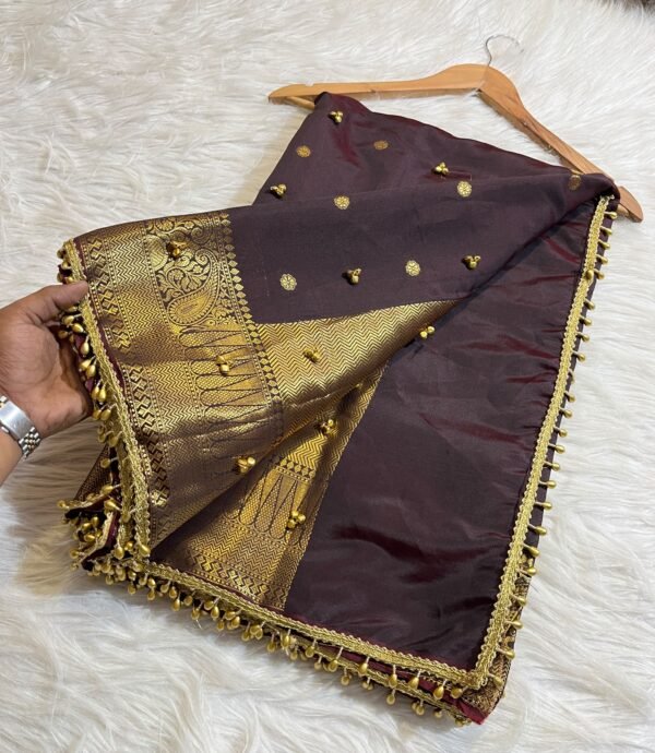 PREMIUM LACE WORK BORDER SAREE
