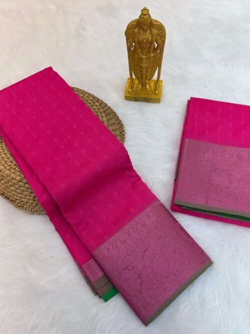 3D EMBOSSED SAREE